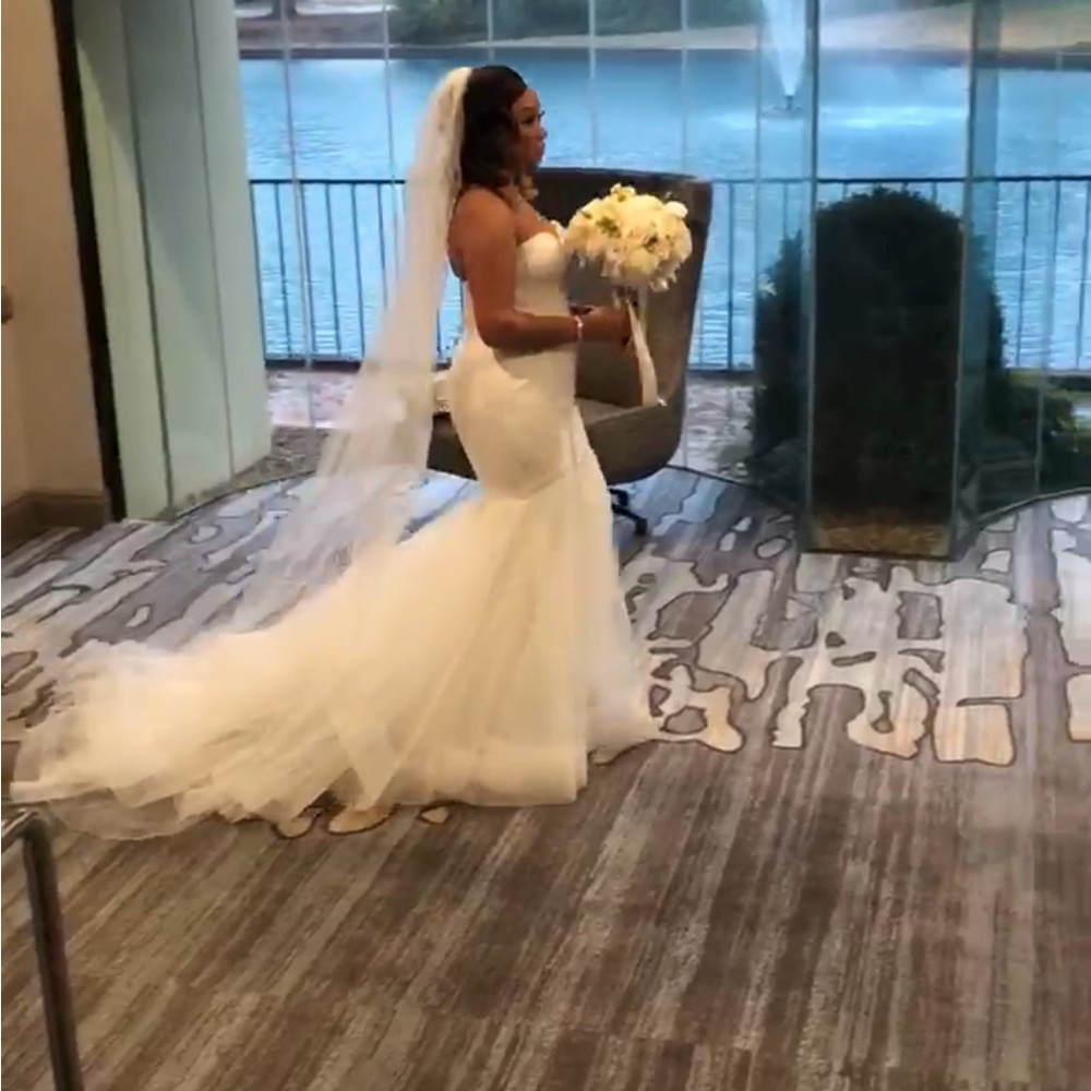 Enzoani Katalina wedding gown - Picture 6 of 7